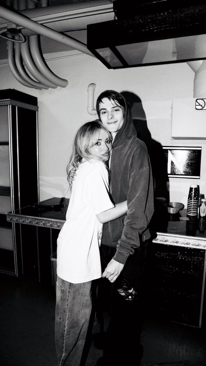 Sabrina and @coreyfogelmanis backstage at #EICSLosAngeles