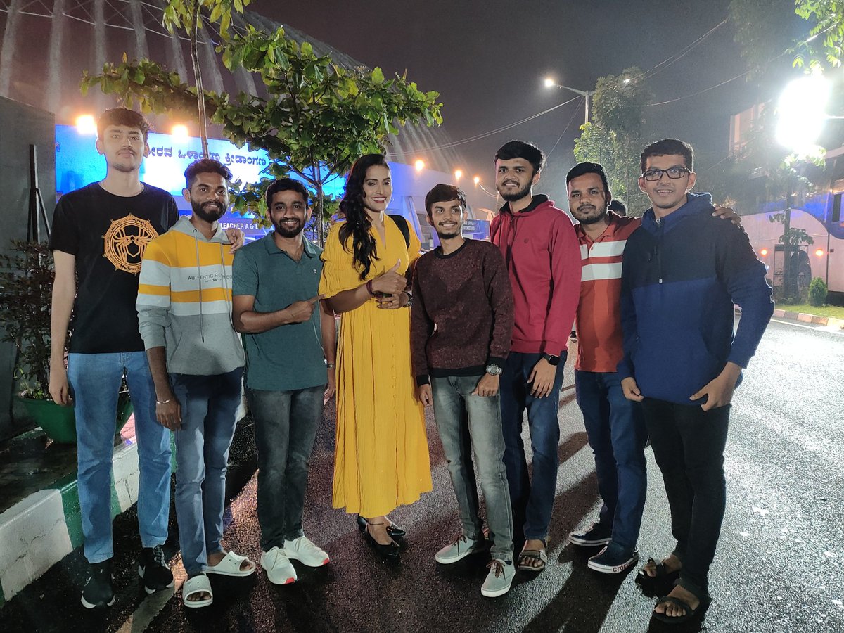 YashahTrends's tweet photo. 📸 with India ex-kabaddi captain Mamata Poojari 🤼❤️

#VivoProKabaddi #FantasticPanga
@StarSportsKan @ProKabaddi https://t.co/FTn5eCVlEo
