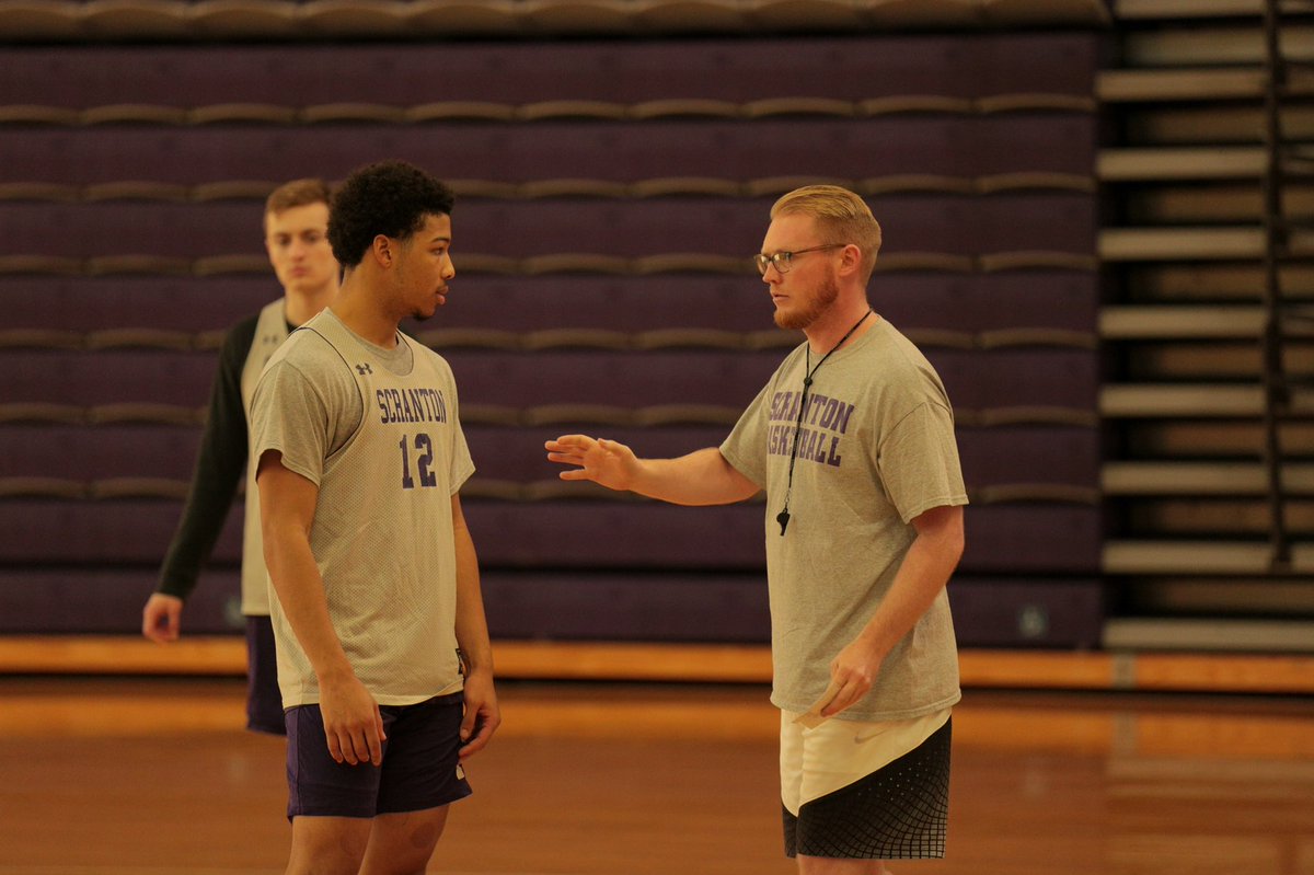 RoyalAthletics's tweet photo. Back to business 💼 @Scranton_MBB #GoRoyals https://t.co/NSwBVldDZq