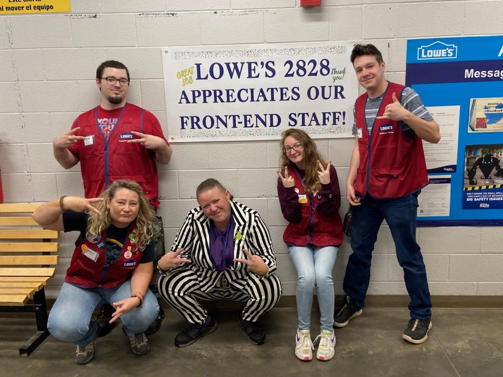 JamesLowes2862's tweet photo. 2828 is celebrating front end application week. 
@nmcmillan1369 @mikekcross1 @Mgr2828 https://t.co/yJn3Zb0I3P