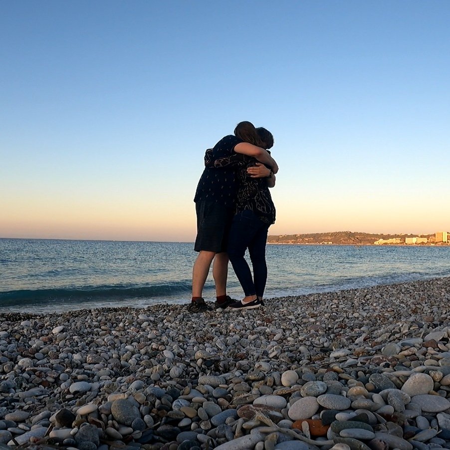 IceGrenade tweet media