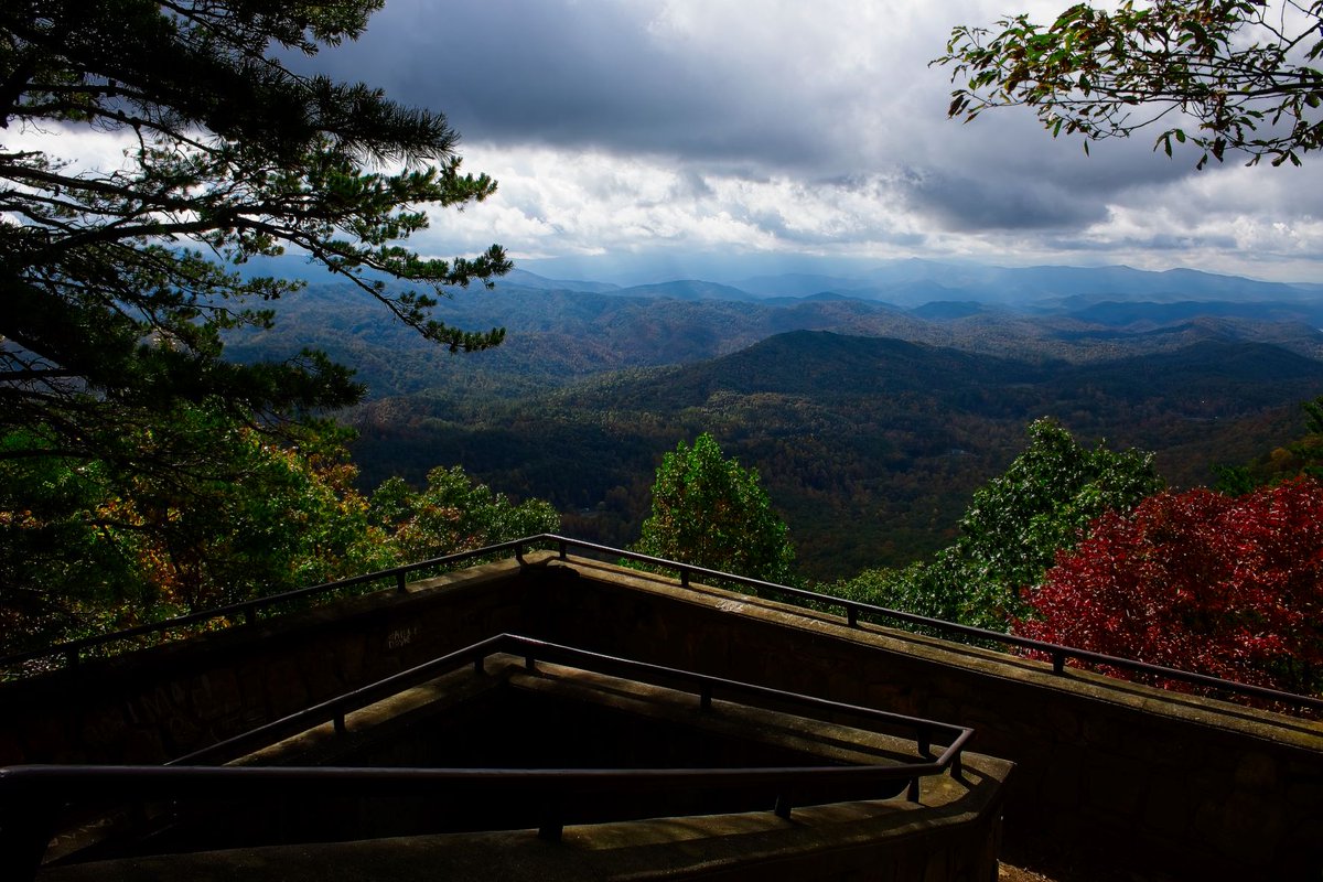 SmokiesFriends's tweet photo. Thanks to the generosity of our Friends #gsmnp was able to reopen #LookRock Campground this weekend after a 9-year closure. There's still an opportunity to contribute and be recognized on a picnic table plaque. Learn more: https://t.co/JfuuICyGkO.
#foothillsparkway #blountco https://t.co/rPlzRPnTuW