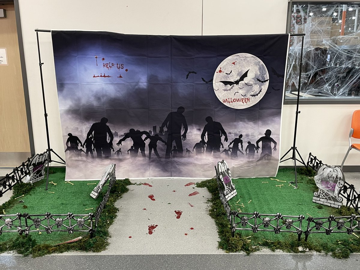 It’s getting spooky in here!!!! 💀🎃 great job decorating team 5855!