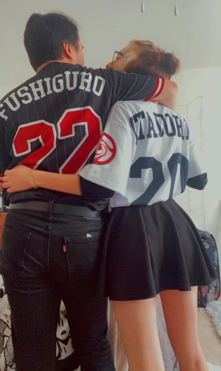 laurbarc's tweet photo. we love our @theotakuacademy jersey's >:) https://t.co/Q9GGOQaAKU