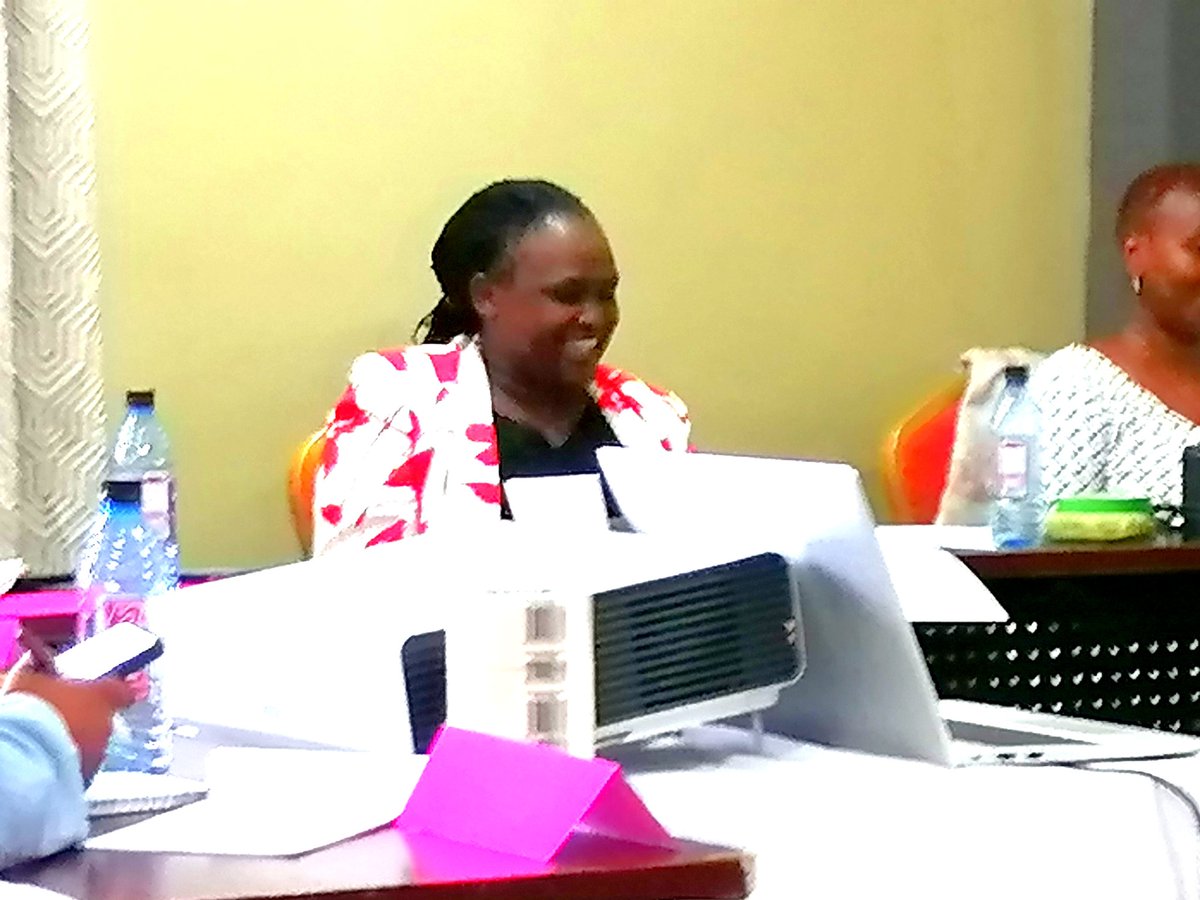 StraightTalkKe's tweet photo. Participating Civil Society Organization in the Change the Game Academy Fundraising &amp; Mobilising Support training learn how to be independent and sustainable. The training also equips CSOs with skills on securing stakeholders and fundraising. @KCDF https://t.co/mZBE3UklJX