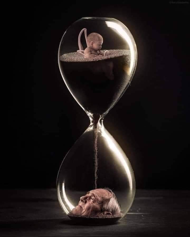 SalvatoreCrisc8's tweet photo. Il #tempo si riduce soltanto ad un batter di ciglia, è un passaggio che può anche non lasciare #ilSegno
#buonriposo #anime https://t.co/yfKpmV1xLR
