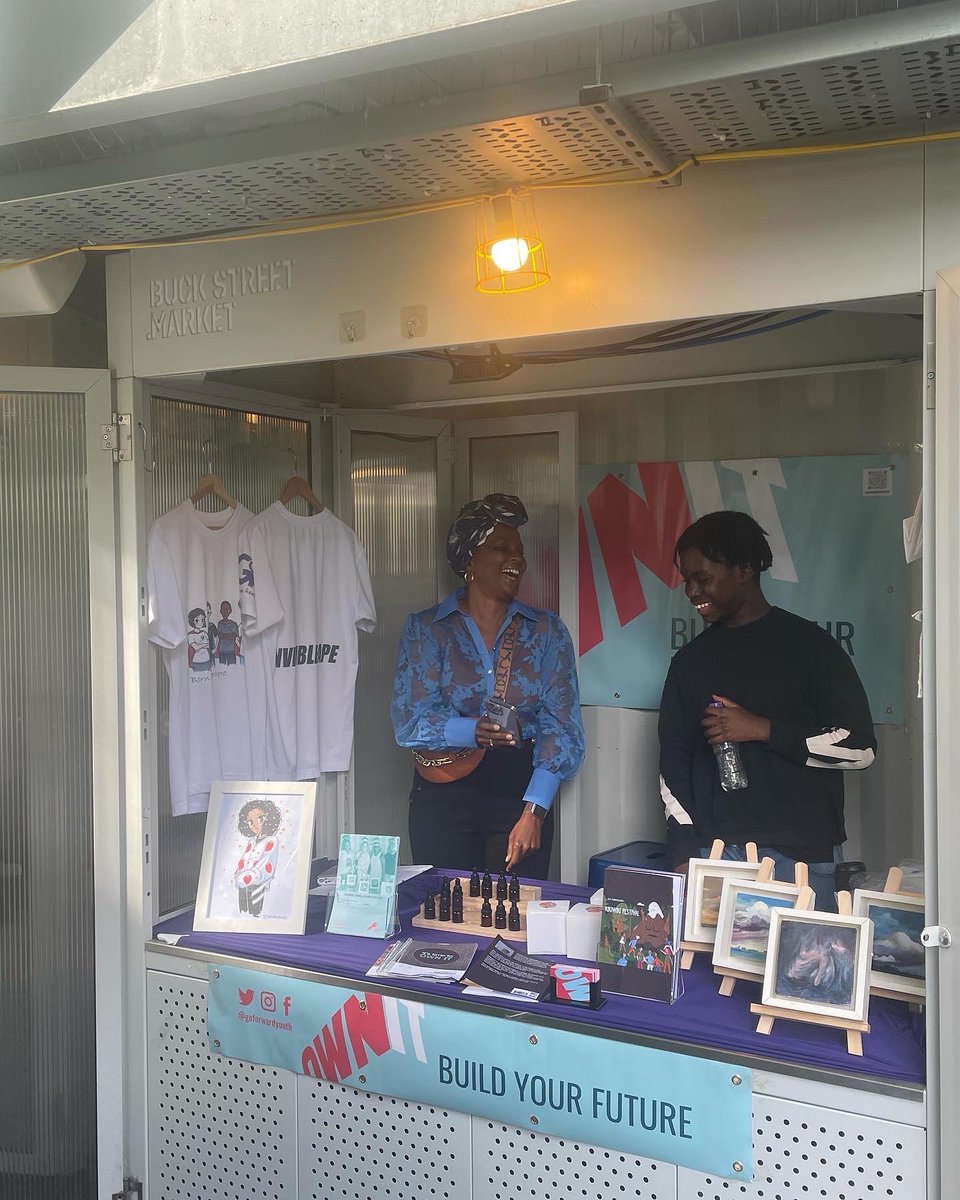 Do you know a young person that might want to work on a market stall? 
2 hour slots are on offer for those interested in trying, week commencing 28th Oct