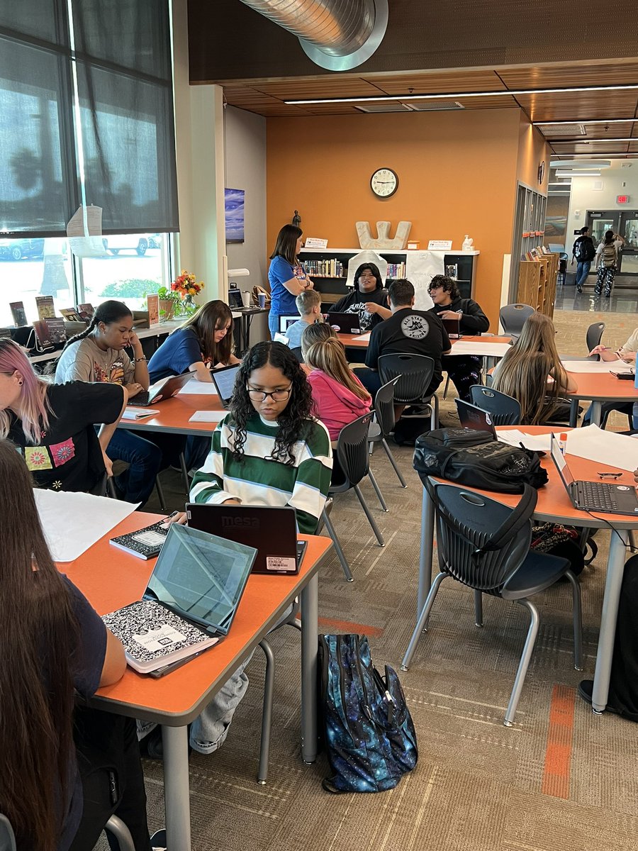 WWstemcademy's tweet photo. Last Friday we closed out our literacy boot camp with research and rabbit holes in the library.    Students practiced asking questions, identifying quality sources, researching and summarizing.  Such a great week of co-teaching between ELA and CTE. https://t.co/tLaq9BWWNa