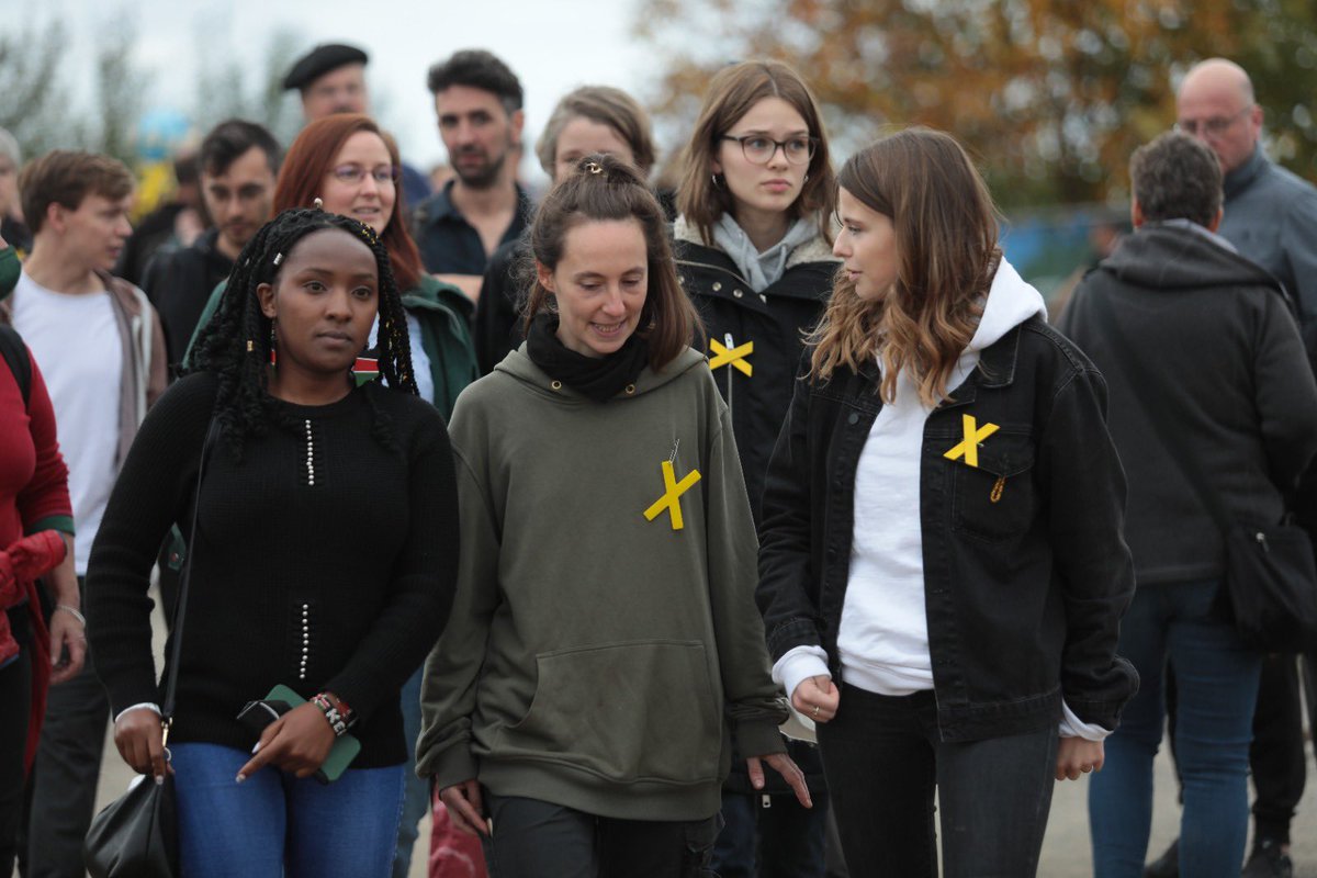 lizwathuti's tweet image. We cannot build our future on coal!

The future is not forcing people out of their lives, whether it is at the edge of a coal mine or at the frontline of the climate crisis.

Yesterday I visited the resilient and inspiring people of #Lützerath in Germany with @Luisamneubauer.