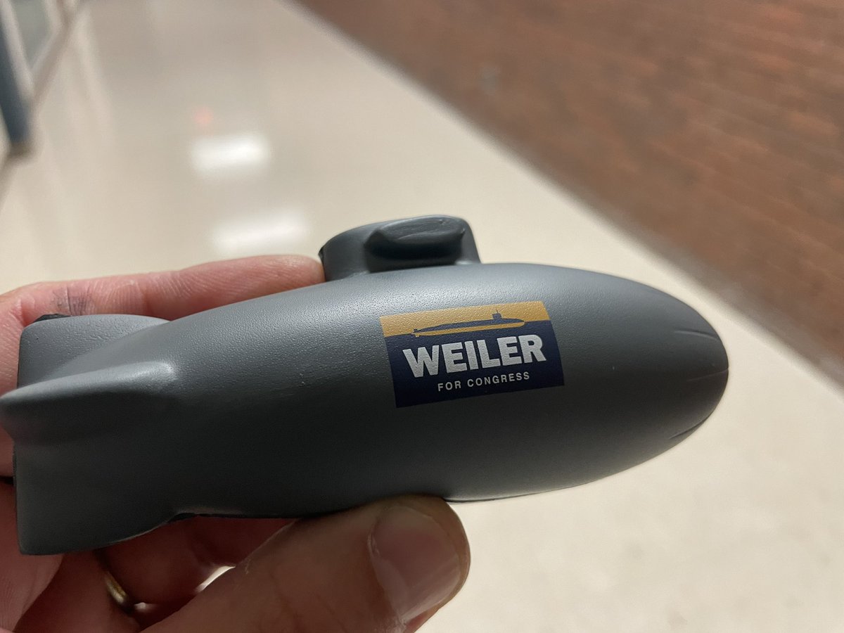 ErikAndersonMN's tweet photo. Terrific visit from @TomWeilerMN today at EHS. #EHSGov students heard about Mr. Weiler’s goal of restoring the American Dream and participated in Q&A. @EdinaZephyrus was again on hand to cover. And I got a sweet submarine stress ball! Thanks, Tom! https://t.co/M0Bh5ww9Kw
