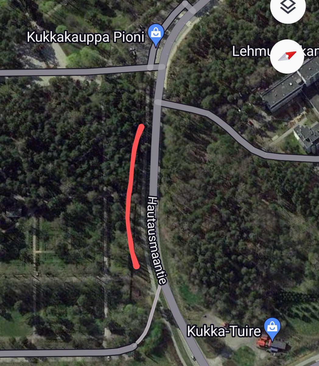 MarkoRumbin's tweet photo. Ohessa karttakuvina muut havaitsemani kohteet: Littoistentie Suurpäänkadun risteyksestä mäkeä alas ja Hautausmäentien mäki. 4/4, kun mahtuivatkin yhteen twiittiin. https://t.co/kFnWZwZjMX