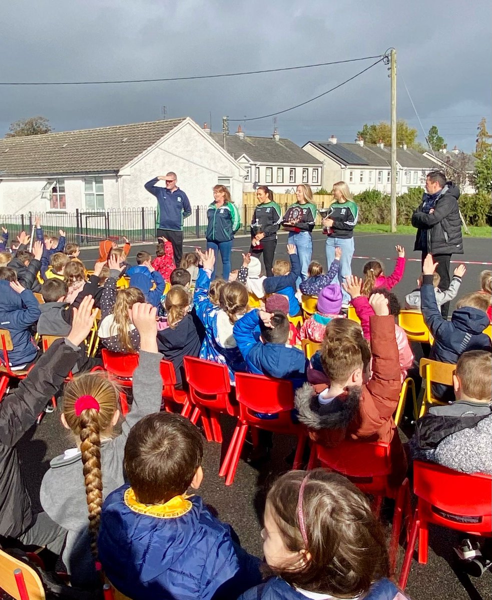 St. Attractas N.S. tweet media