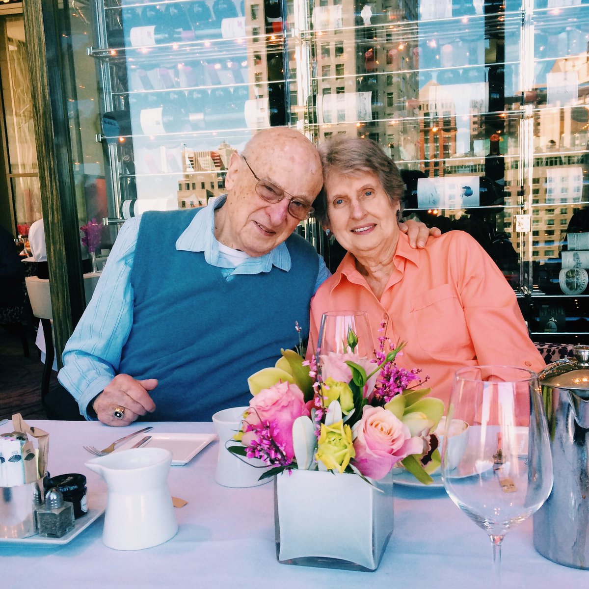 PhilRosenthal's tweet photo. 1 day till Season Six! And we’ve saved the best for last: a special bonus episode about my favorite guests ever on the show. This is for you, Mom and Dad, and for all you Moms and Dads too. ❤️ https://t.co/ZVykBXcSmM