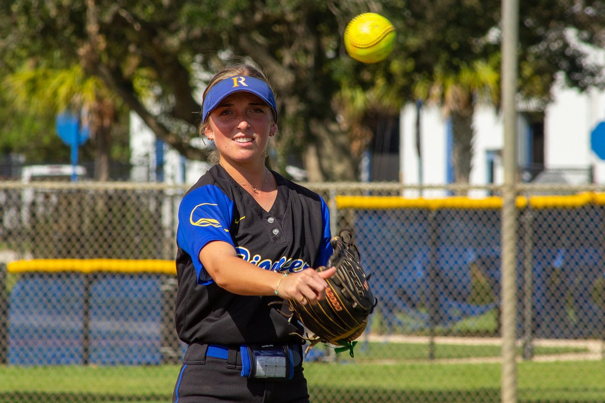 IRSCTheRiver's tweet photo. .@IrscSoftball welcomed @avemariauniv to The River for a pair of games on Friday: IRSC won the doubleheader, 7-0 and 3-1.

#IRSCProud #IRSCRiverlife @IRSCAthletics https://t.co/oUcJpyJFbX