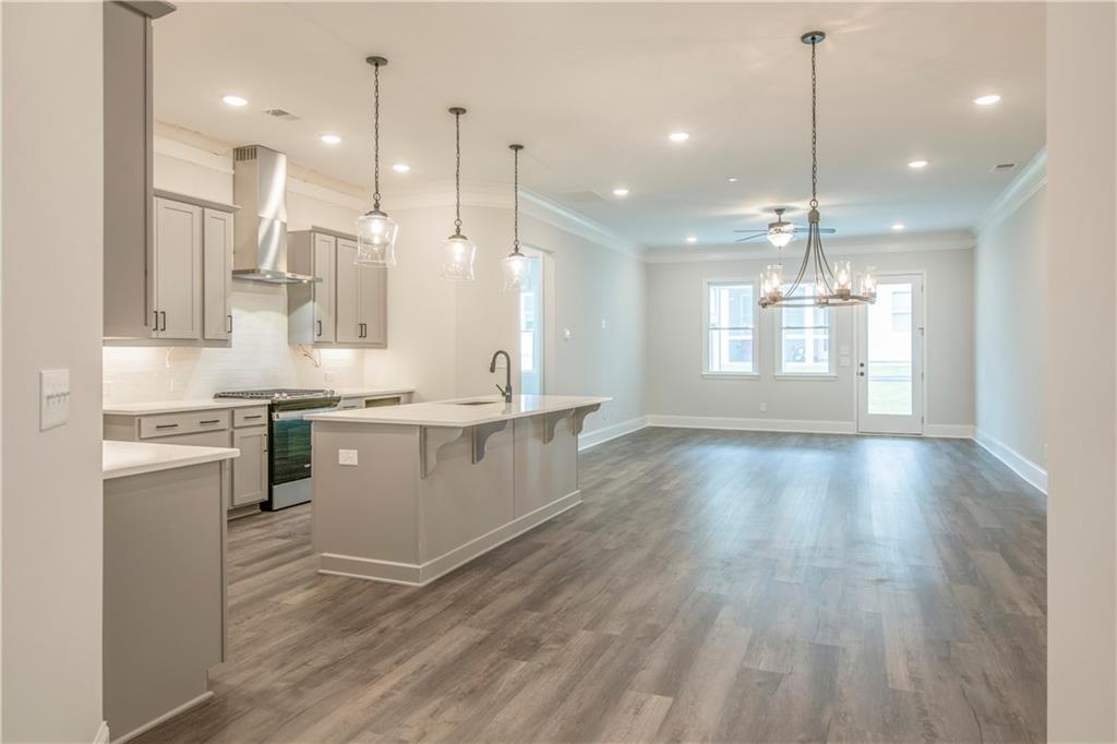 TratonHomes's tweet photo. Happy #MoveInReadyMonday! We're excited to feature this move-in ready Meyer townhome plan available now at Haven at Stanley in Kennesaw!
Learn more about this 3-bedroom townhome, priced at $506,527: https://t.co/qK9Ykyi7y8. https://t.co/Brpq3xWoTU
