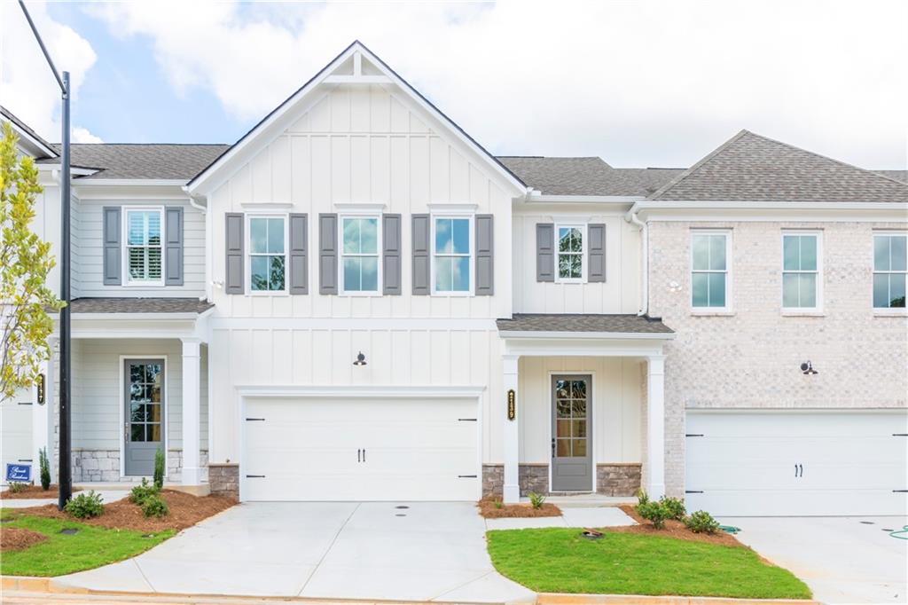 TratonHomes's tweet photo. Happy #MoveInReadyMonday! We're excited to feature this move-in ready Meyer townhome plan available now at Haven at Stanley in Kennesaw!
Learn more about this 3-bedroom townhome, priced at $506,527: https://t.co/qK9Ykyi7y8. https://t.co/Brpq3xWoTU