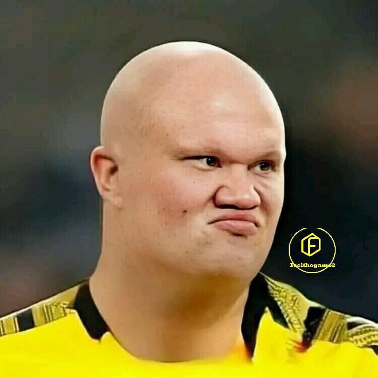 kake_stephane's tweet photo. @footmercato Boubou mérite la 15ieme place https://t.co/dsAwyq0Qqo