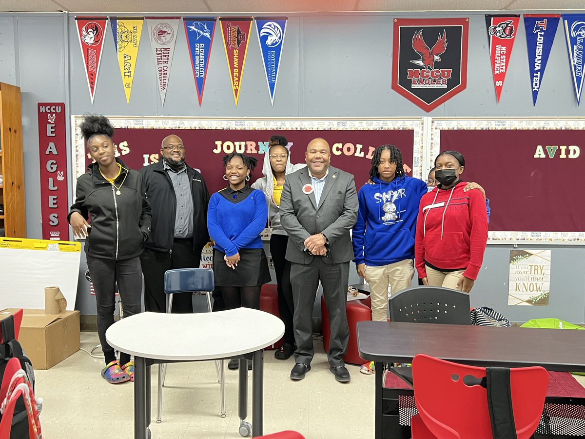 Henderson’s City Manager Mr. E. Terrell Blackmon and Development Service Director for City, Mr. Corey Williams enlighten VCMS AVID 8th grade what’s expected from them with their STEM project designing and building a new city with Legos!