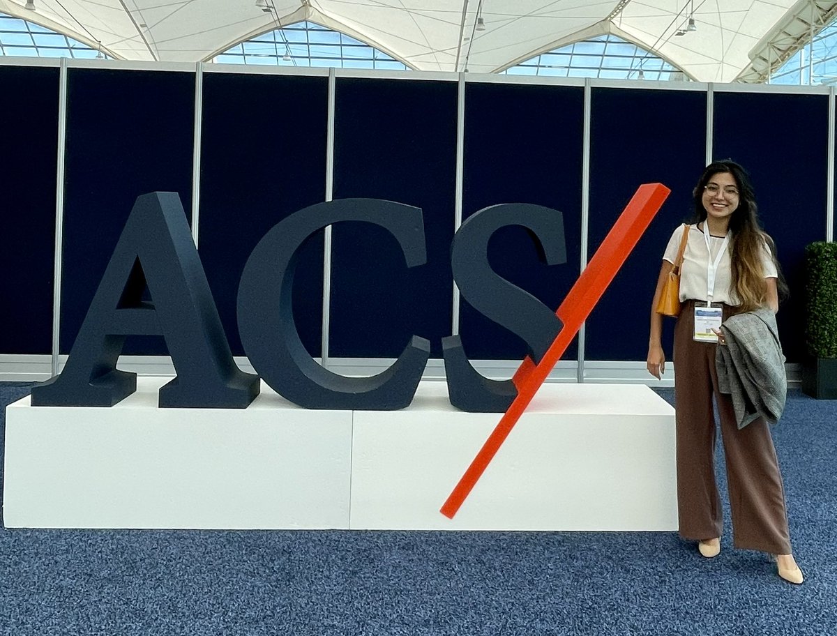 OrthoStrelzow's tweet photo. Super proud of the team! Amazing work! Great to see this gain traction and an audience! #ACS2022 #orthoResearch #SuperstarTeam 

 @AmCollSurgeons  @MedSarahB @UChicagoOrtho @UChicagoMed https://t.co/a9OBgB1yJF