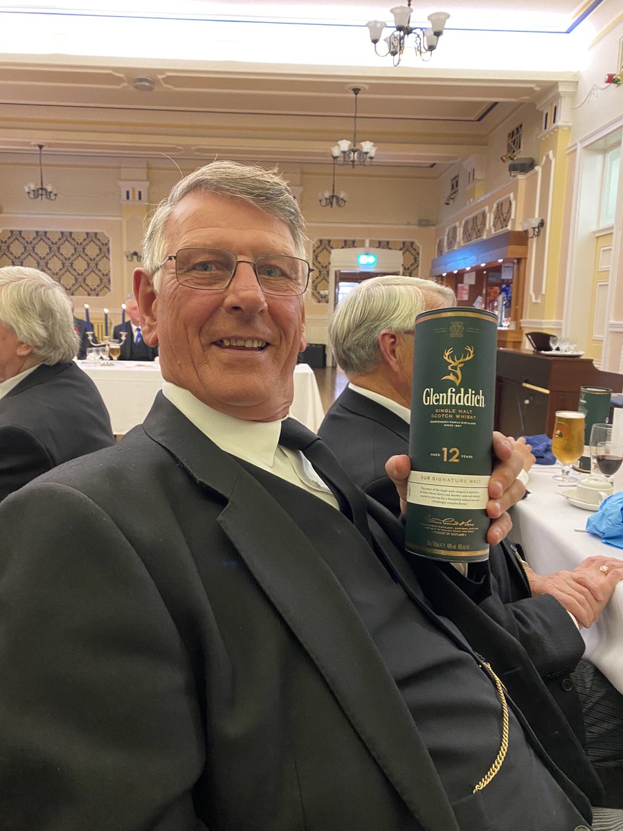 And he won the raffle ⁦⁦⁦<a href="/JDL7844/">JDL</a>⁩ 🙄👍