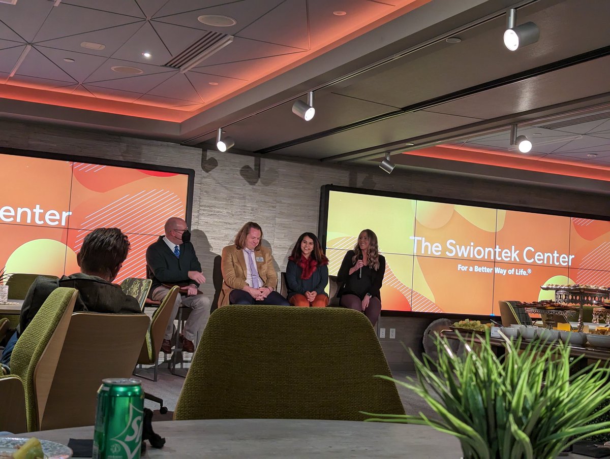 SunelGc's tweet photo. Phd to professionals panel discussion.
@NDSU #acedemia #PhD https://t.co/RdGYK9TI5k