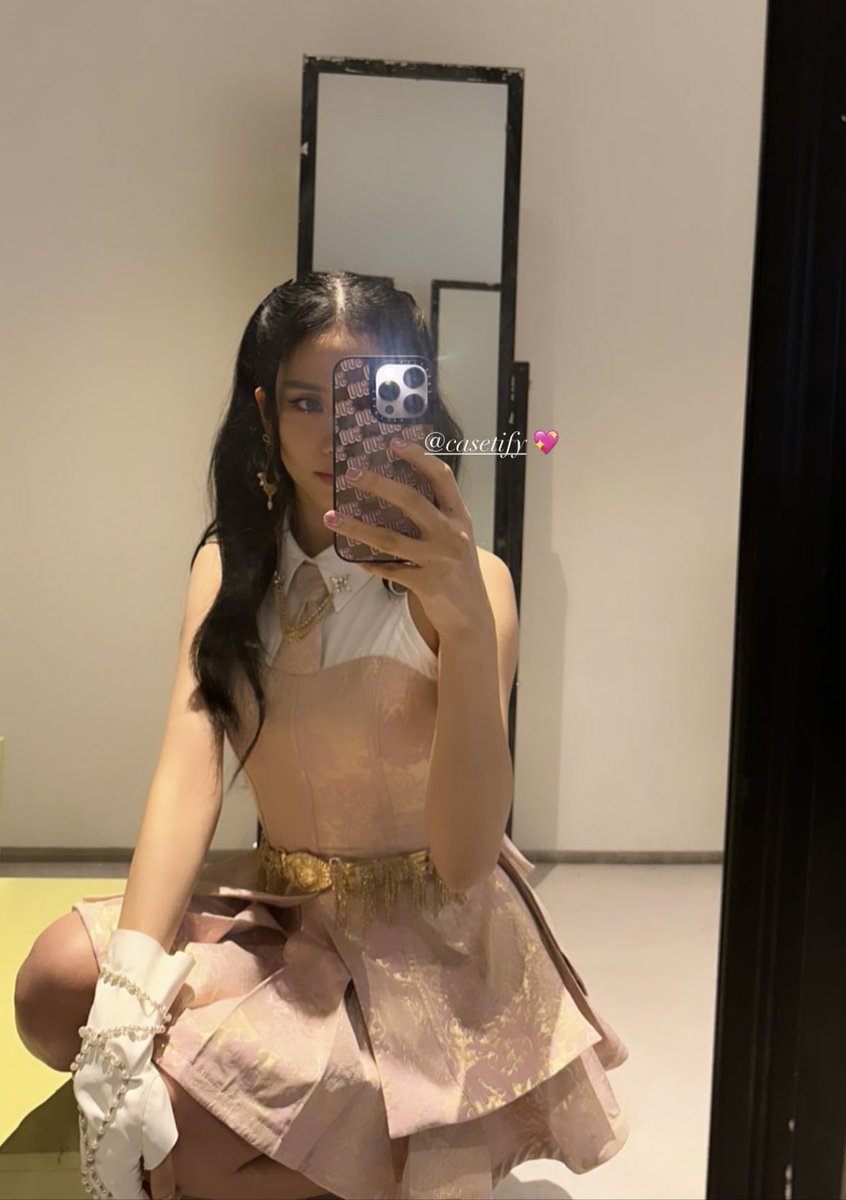 dazzlinpixie's tweet photo. Ready for #PhasesxHP 💖 https://t.co/nnXufNv8PB