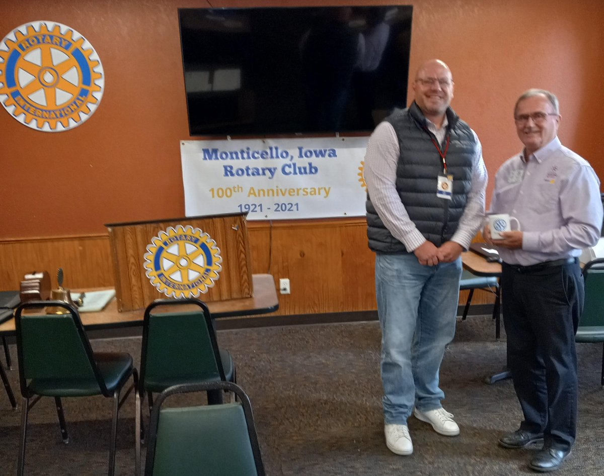 5970Rotary's tweet image. Today District Governor Don Meyer had a fun visit with the Monticello Rotary Club and president Jon Kyte.  He also had a great visit with the Board!
