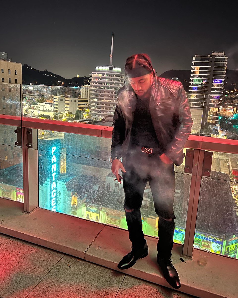 joshuaworlds's tweet photo. How can I lose when we the who's who's? The W Hotel Hollywood #joshuaworlds #actor #musicartist #fashionartist https://t.co/2xdXhT1Nog