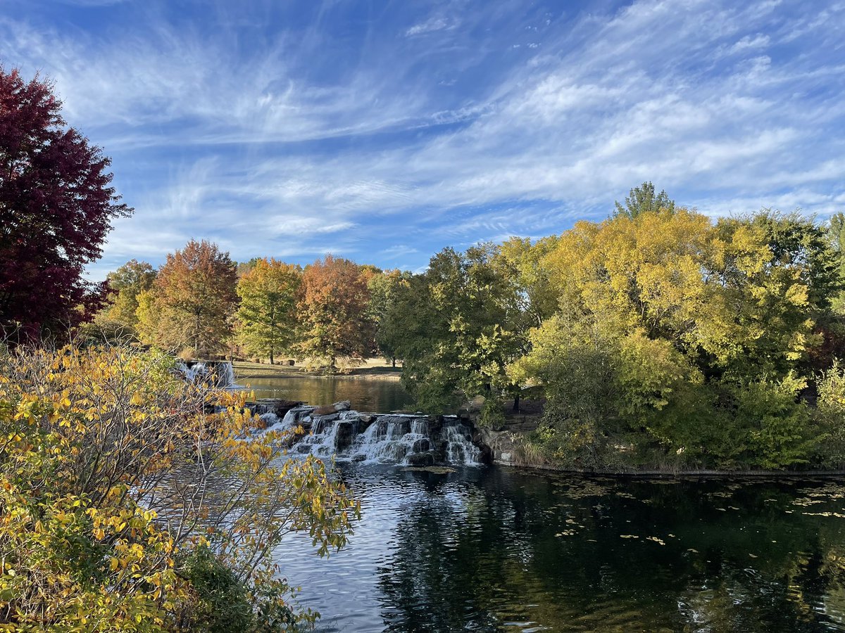 BradKTEC's tweet photo. #KentuckyFall https://t.co/5nWK52B6gi