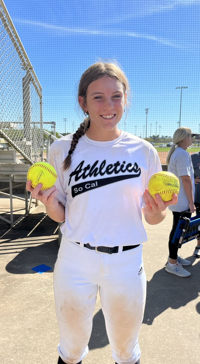 2023Gc's tweet photo. Birthday Bombs for the Birthday Girl! @mackenzie_2024 💣🥳 https://t.co/hHs3UOElwp