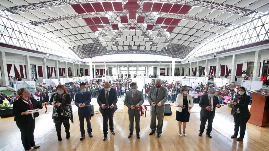 #ComunicadoIPN 🗒️ IPN impulsa la investigación, la innovación y el emprendimiento a través del Proyecto Aula

Más información ➡️ bit.ly/3EJMhZg