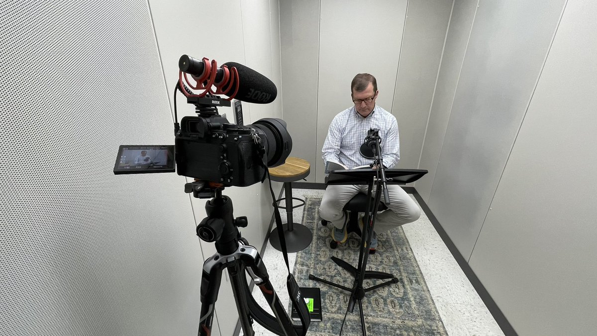 The Center for Performing and Production Arts (@cppa_sps) on Twitter photo We did another #alldistrictreads recording today with Charles Birdsong from Birdsong Peanuts! Love the community partnerships for <a href="/SufVAschools/">Suffolk Public Schools</a>! #BuildingtheBestSPS We did another #alldistrictreads recording today with Charles Birdsong from Birdsong Peanuts! Love the community partnerships for <a href="/SufVAschools/">Suffolk Public Schools</a>! #BuildingtheBestSPS
