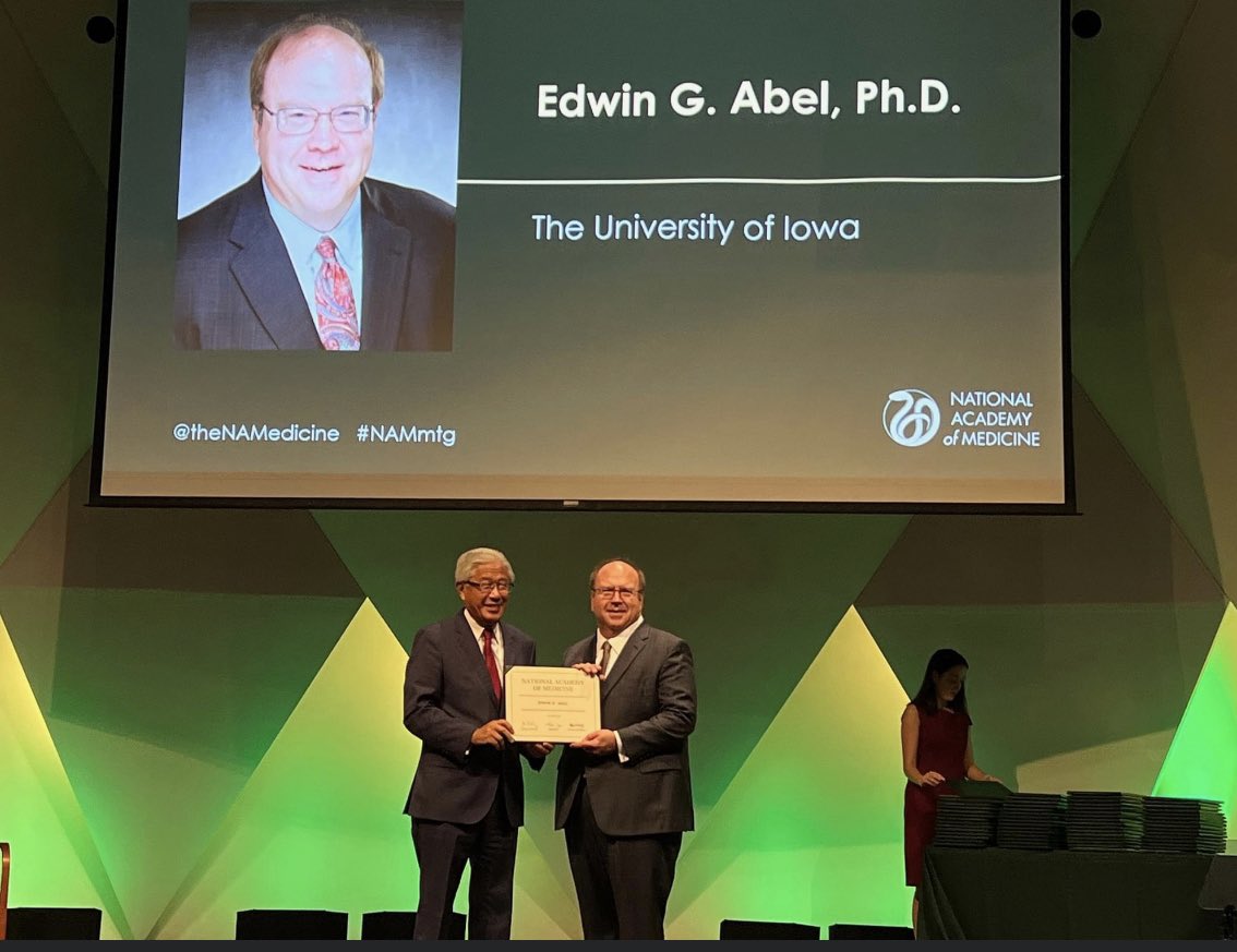 MuzzioLab's tweet photo. Congratulations Ted! @TedAbelneuro @UIowaNeuro https://t.co/QCneeEBBBd