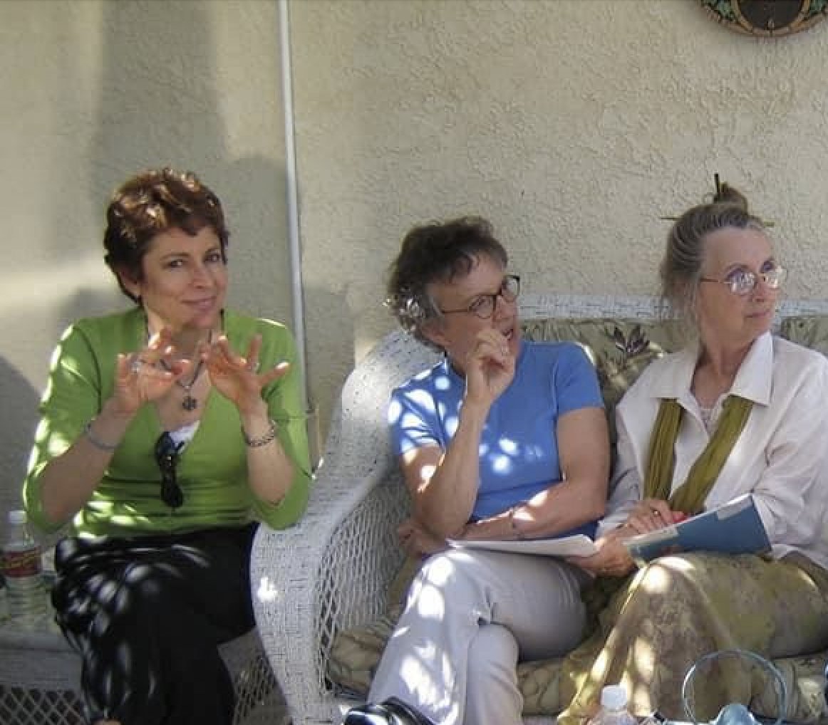 2Maisha's tweet photo. I have never known I sat right next to Freda, Phyllis, and Linda and we were having a conversation!  The famous picture of them sitting together, I was cropped out. LOL.  Many thanks to Kristilee for showing me this picture.  

I'm going to keep this picture in my "forever" album https://t.co/vQNGQvy5SG