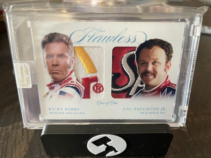 Watch Towelliee's leaked NSFW photo on TwXstars