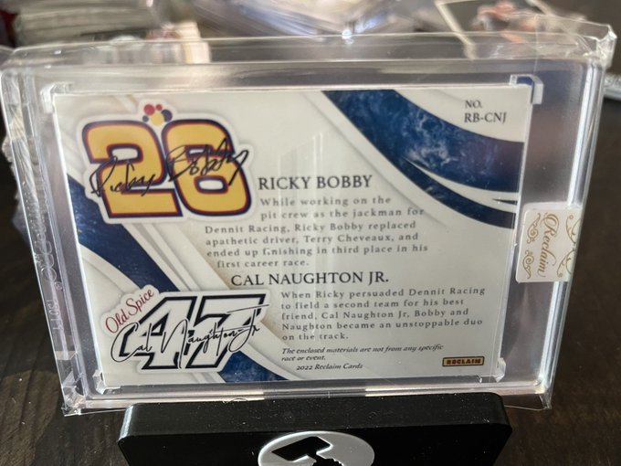 Watch Towelliee's leaked NSFW photo on TwXstars