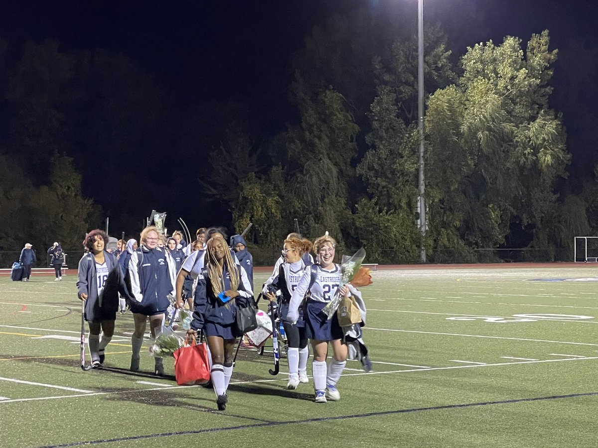 BluedogFoto's tweet photo. Lady Lancer Field Hockey Senior night! Win over Webster Schroeder!! Congrats Girls!! @EICSD @Eastridge_EICSD https://t.co/QwJ4Uy5aZG