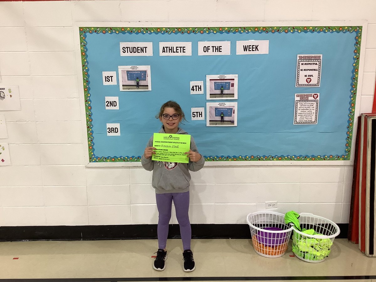 Tara Capouch tweet media