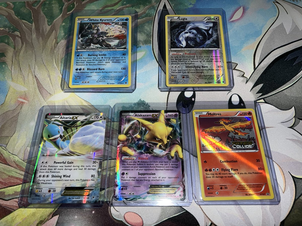 PokeTeeJay's tweet photo. Here are the pulls 😬
#Pokemon #FatesCollide https://t.co/nti3aeXxVu