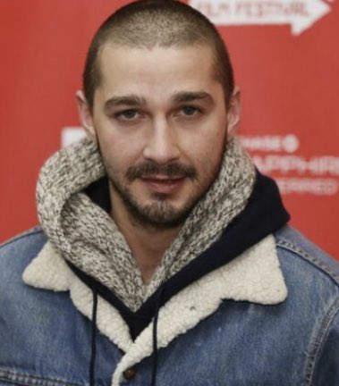 JangoHypnose's tweet photo. Karim Benzema si le ballon était en argent j’sais pas j’ai pas vu 

#BallonDor https://t.co/GjhIXVbGwT