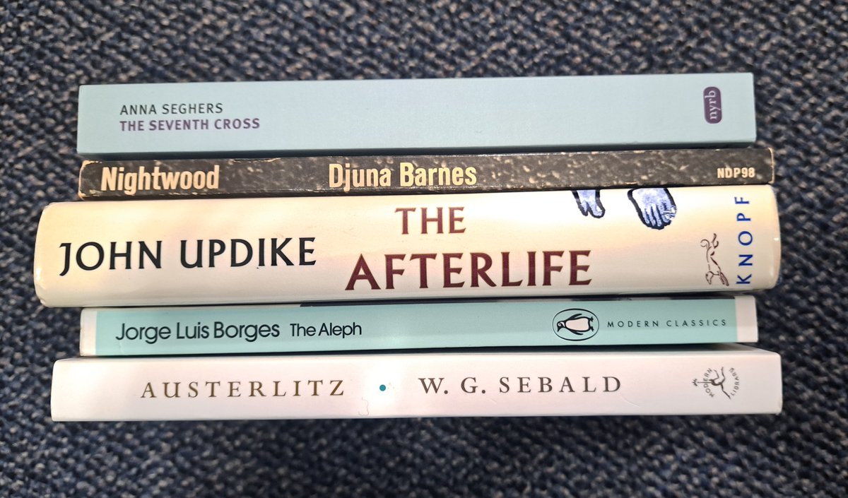 A morning visit to <a href="/russellbooks/">Russell Books</a> in #Victoria. #bookshops