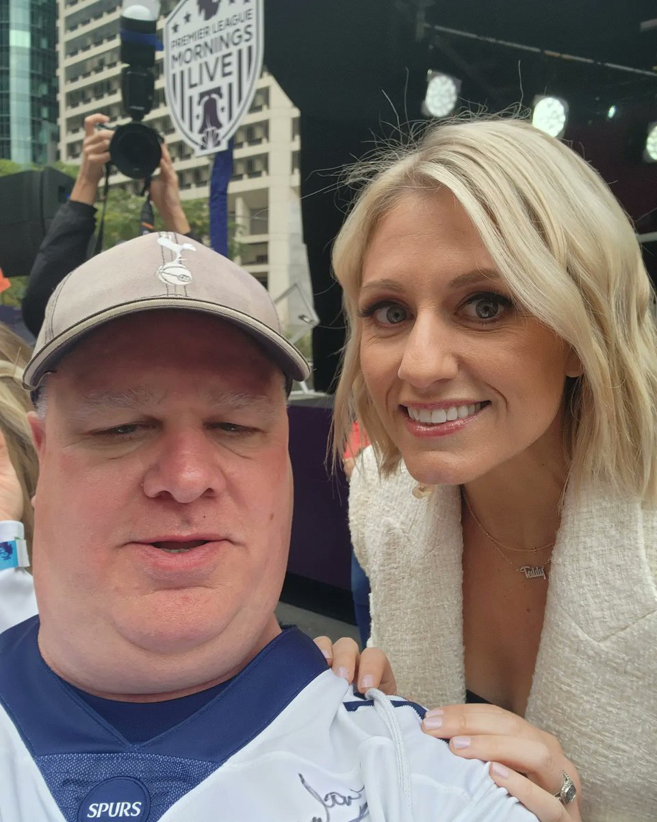 billkline504's tweet photo. @the2robbiesnbc @rebeccalowetv @plinusa @nbcsportssoccer @TimHowardGK @wwesheamus #MyPLMorning  First in line both days at Philly Fan Fest!  Special thanks to Rebecca,  Tim, 2 Robbies, and Sheamus for making this such a phenomenal event! https://t.co/FI84kUFMZP