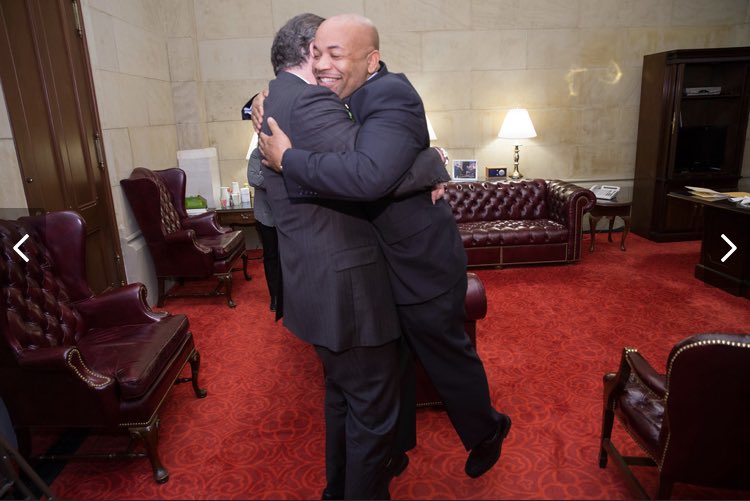 markie_mike's tweet photo. @CarlHeastie @CMKevinCRiley How did you find time when your #MASTER, @andrewcuomo, ORDERS you to wash the brown stains out of his underwear?! 🤔💩

#NursingHomeSlaughter
#KillerCuomo
#LockHimUpAlready https://t.co/rfVpON01Ew