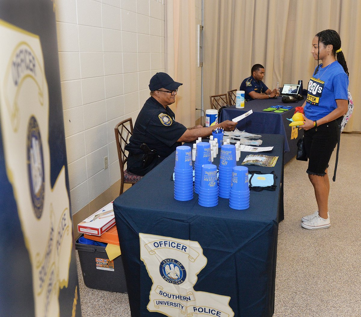 SouthernU_BR's tweet photo. As #HC22 kicks off on the Bluff, an important safety panel took place where students, Title IX faculty & SUPD discussed what Title IX means and what to do in certain scenarios if need be. #WeAreSouthern #HBCU #TitleIX #KnowYourBoundaries https://t.co/Fa6bS3LWsQ