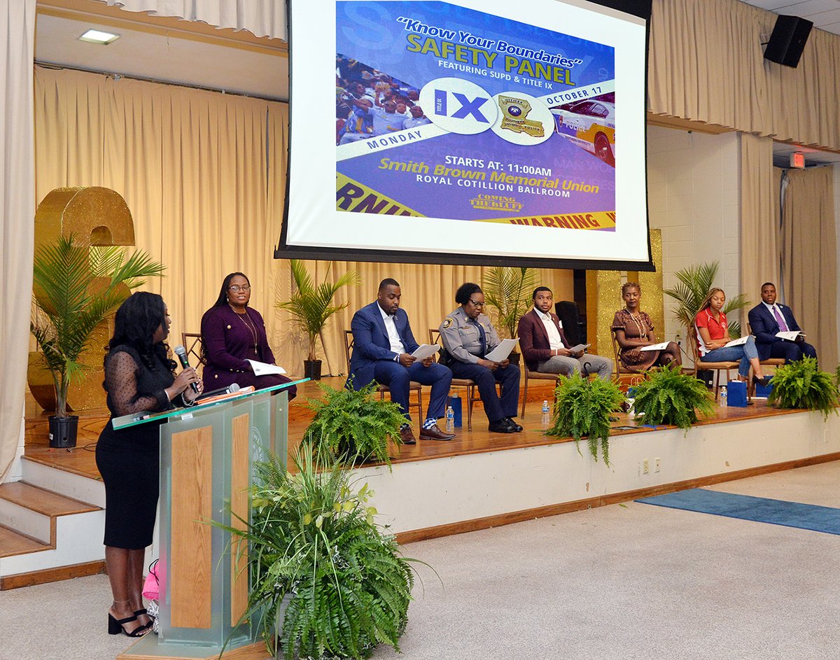 SouthernU_BR's tweet photo. As #HC22 kicks off on the Bluff, an important safety panel took place where students, Title IX faculty & SUPD discussed what Title IX means and what to do in certain scenarios if need be. #WeAreSouthern #HBCU #TitleIX #KnowYourBoundaries https://t.co/Fa6bS3LWsQ