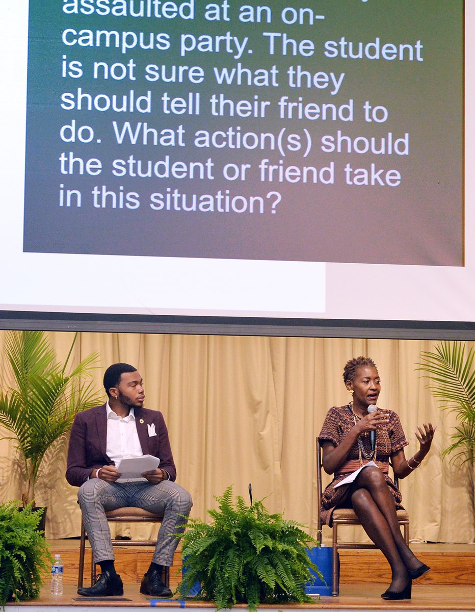 SouthernU_BR's tweet photo. As #HC22 kicks off on the Bluff, an important safety panel took place where students, Title IX faculty & SUPD discussed what Title IX means and what to do in certain scenarios if need be. #WeAreSouthern #HBCU #TitleIX #KnowYourBoundaries https://t.co/Fa6bS3LWsQ