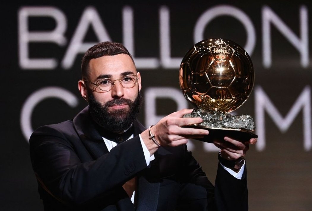 BENZEMA;
Todo llega para quien nunca deja de trabajar y de intentarlo.
Totalmente MERECIDO BALÓN DE ORO.
