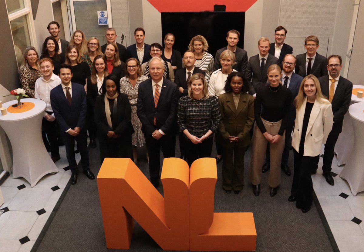 Netherlands Embassy 🇬🇧 tweet media