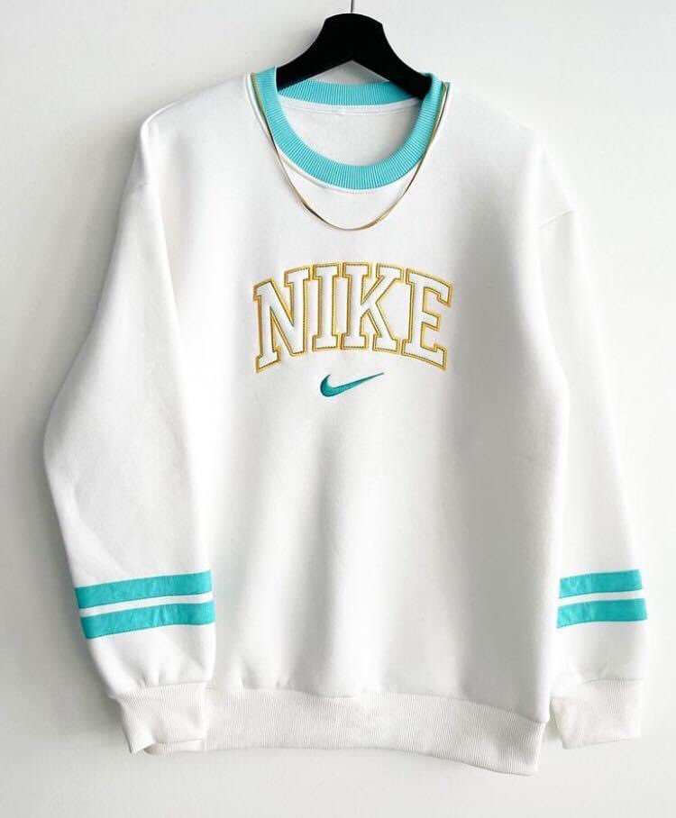 Nike Vintage .🥶