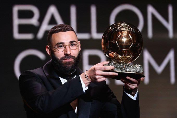 MWaleed291's tweet photo. ES EL BALON DE ORO..
KARIIIIM BENZEMAAAAA 🤍🤍🤍🤍👑👑👑 https://t.co/YUDP3oIN6d